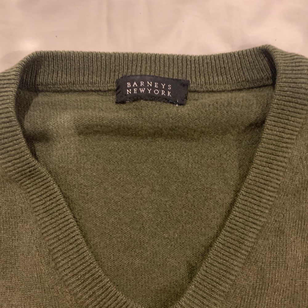 Barneys cashmere sweater